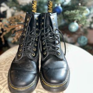 Dr. Martens Black Zavala Boots